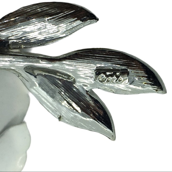 Signed Coro Large Blue Enamel Rhinestone Brooch - Picture 6 of 7